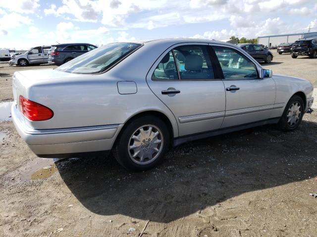 Photo 3 from auction – 1997 MERCEDES-BENZ E 320 with VIN WDBJF55F4VJ035959