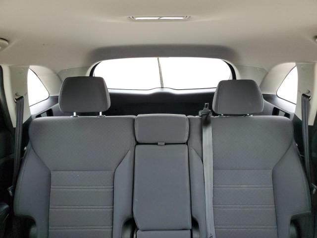 Photo 10 from auction – 2016 KIA SORENTO LX with VIN 5XYPG4A35GG119659
