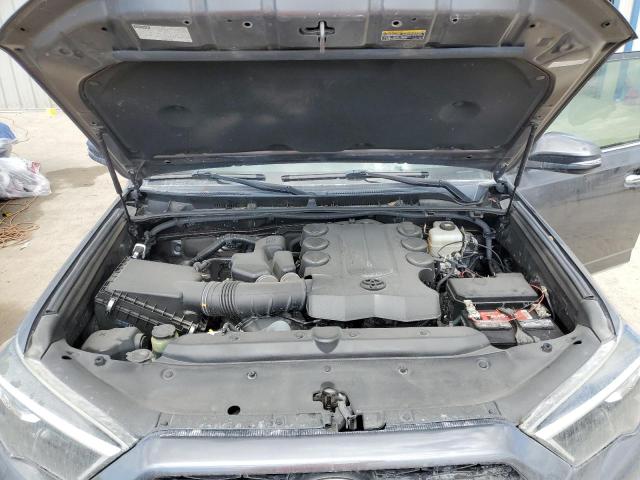 Photo 12 from auction – 2018 TOYOTA 4RUNNER SR with VIN JTEBU5JR4J5548509