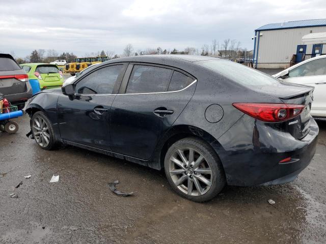 Photo 2 from auction – 2018 MAZDA 3 TOURING with VIN 3MZBN1V32JM183075