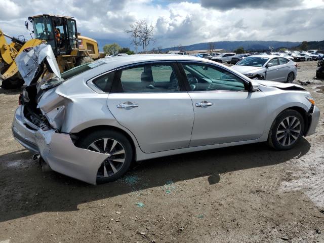 Photo 3 from auction – 2017 NISSAN ALTIMA 2.5 with VIN 1N4AL3AP0HC179732