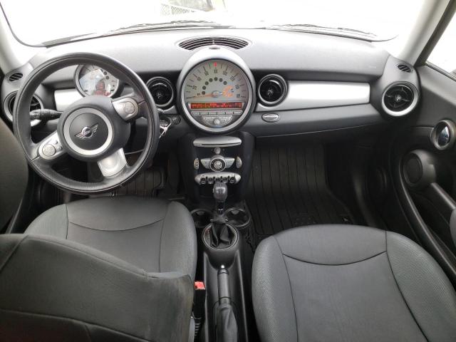 Photo 8 from auction – 2009 MINI COOPER with VIN WMWMF335X9TW78529