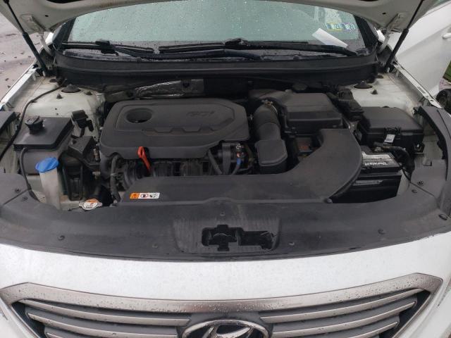 Photo 11 from auction – 2017 HYUNDAI SONATA SE with VIN 5NPE24AF6HH567905