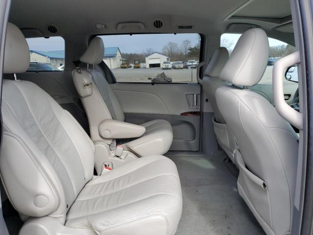 Photo 10 from auction – 2011 TOYOTA SIENNA XLE with VIN 5TDYK3DC5BS058303