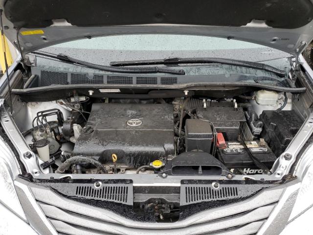 Photo 12 from auction – 2014 TOYOTA SIENNA XLE with VIN 5TDYK3DC1ES411625
