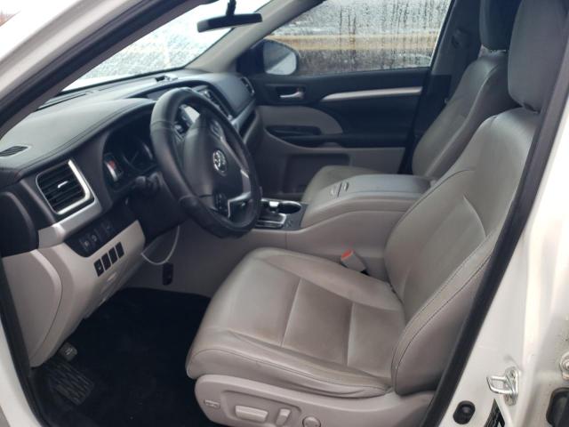 Photo 7 from auction – 2018 TOYOTA HIGHLANDER with VIN 5TDJZRFH1JS853579