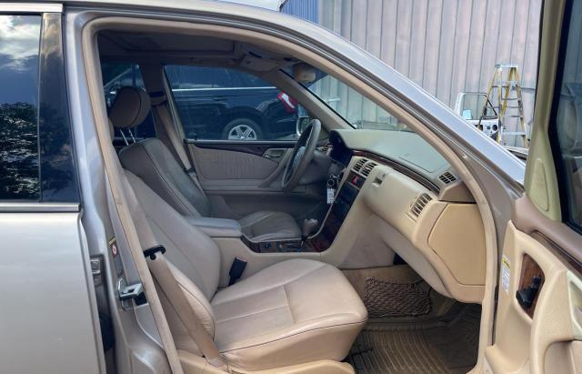 Photo 5 from auction – 2000 MERCEDES-BENZ E 430 with VIN WDBJF70J4YA975979