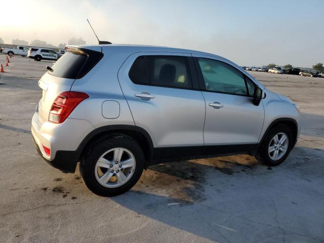 Photo 3 from auction – 2021 CHEVROLET TRAX LS with VIN KL7CJKSB4MB305576