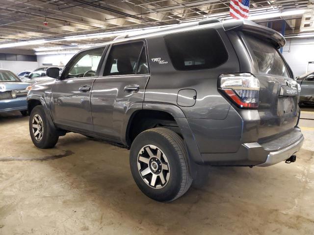 Photo 2 from auction – 2018 TOYOTA 4RUNNER SR with VIN JTEBU5JR6J5598943
