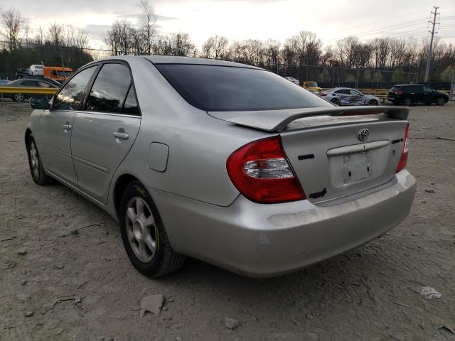 Photo 2 from auction – 2002 TOYOTA CAMRY LE with VIN JTDBE32K820111988