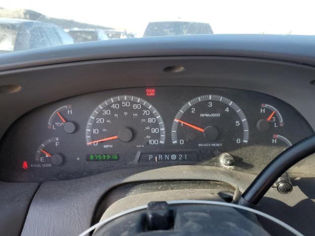 Photo 9 from auction – 2001 FORD F150 with VIN 1FTRX08L41KB45596
