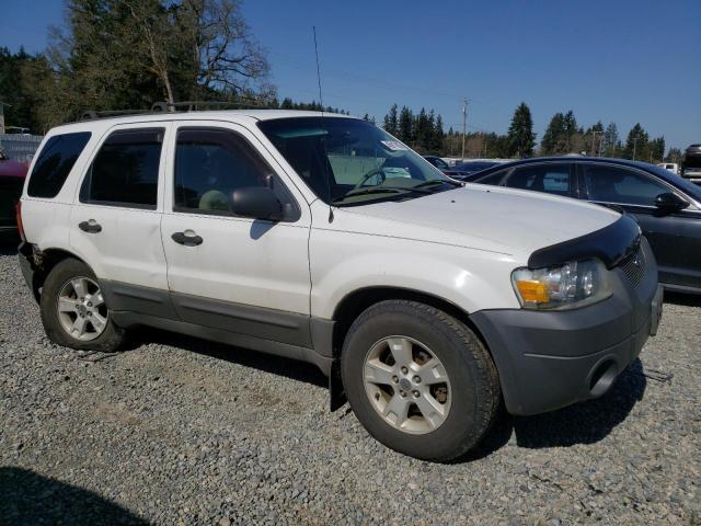 Photo 4 from auction – 2005 FORD ESCAPE XLT with VIN 1FMYU93105KD98690