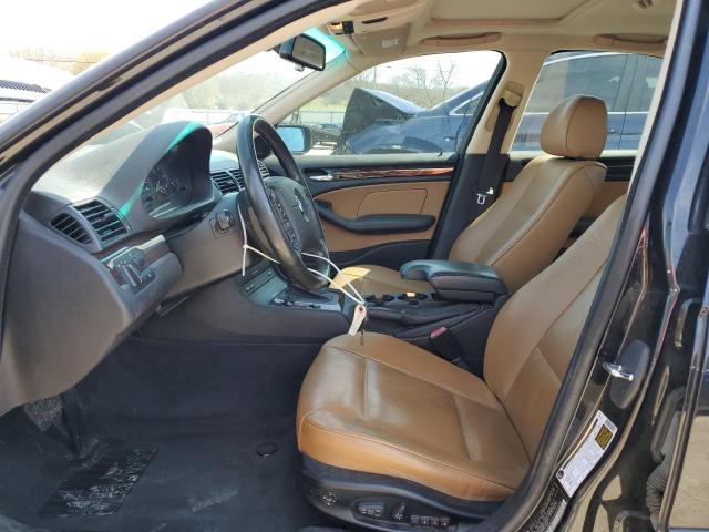 Photo 7 from auction – 2005 BMW 325 IS SUL with VIN WBAAZ33455KW77029