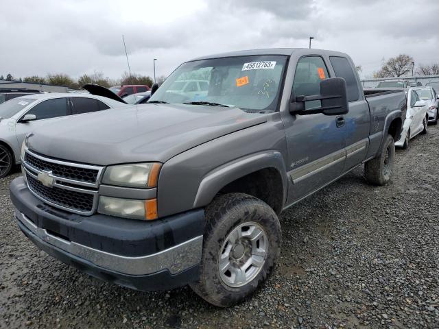 CHEVROLET SILVERADO 2006 with VIN 1GCHK29U86E145166 - Photo from auction