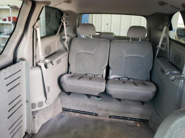Photo 10 from auction – 2003 CHRYSLER TOWN & COU with VIN 2C4GP44LX3R123577