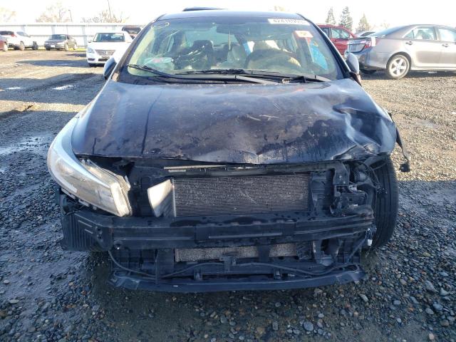 Photo 5 from auction – 2018 KIA FORTE LX with VIN 3KPFK4A77JE267801