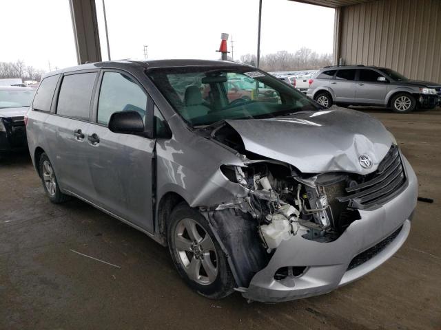 Photo 4 from auction – 2017 TOYOTA SIENNA with VIN 5TDZZ3DC6HS845575