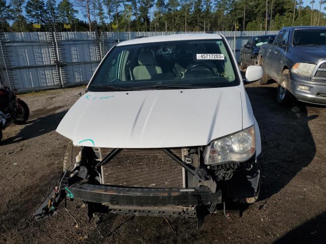 Photo 5 from auction – 2014 CHRYSLER TOWN & COU with VIN 2C4RC1BG7ER461174