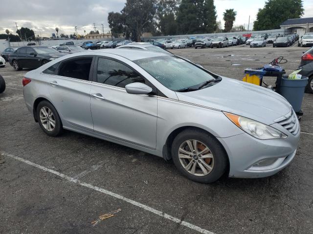 Photo 4 from auction – 2013 HYUNDAI SONATA GLS with VIN 5NPEB4AC6DH701344