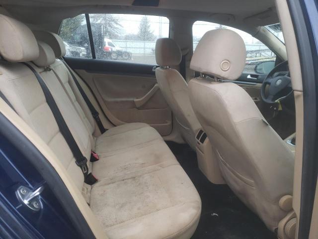 Photo 10 from auction – 2006 VOLKSWAGEN RABBIT with VIN WVWDR71K96W202700