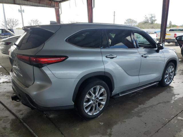Photo 3 from auction – 2021 TOYOTA HIGHLANDER with VIN 5TDYZRAH5MS066886