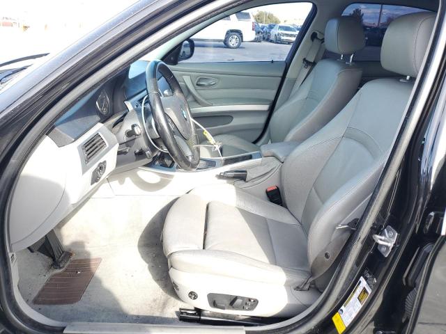 Photo 7 from auction – 2010 BMW 328 I with VIN WBAPH7C55AA175943