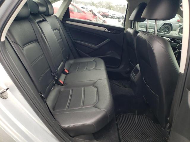 Photo 10 from auction – 2014 VOLKSWAGEN PASSAT S with VIN 1VWAT7A36EC049610
