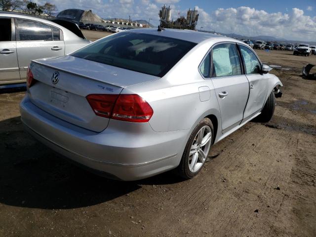 Photo 3 from auction – 2015 VOLKSWAGEN PASSAT SEL with VIN 1VWCV7A36FC053340