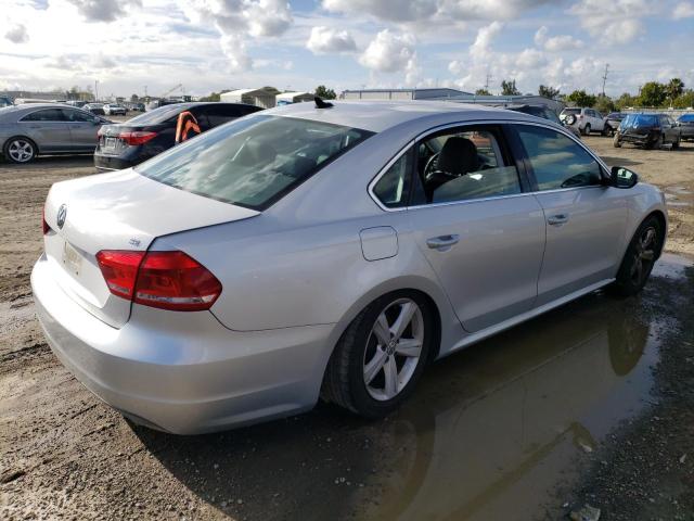 Photo 3 from auction – 2012 VOLKSWAGEN PASSAT SE with VIN 1VWBP7A35CC036952