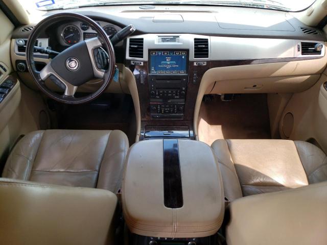 Photo 8 from auction – 2010 CADILLAC ESCALADE with VIN 1GYUKAEFXAR106350