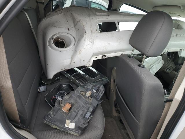 Photo 13 from auction – 2010 FORD ESCAPE XLT with VIN 1FMCU9D72AKA93005