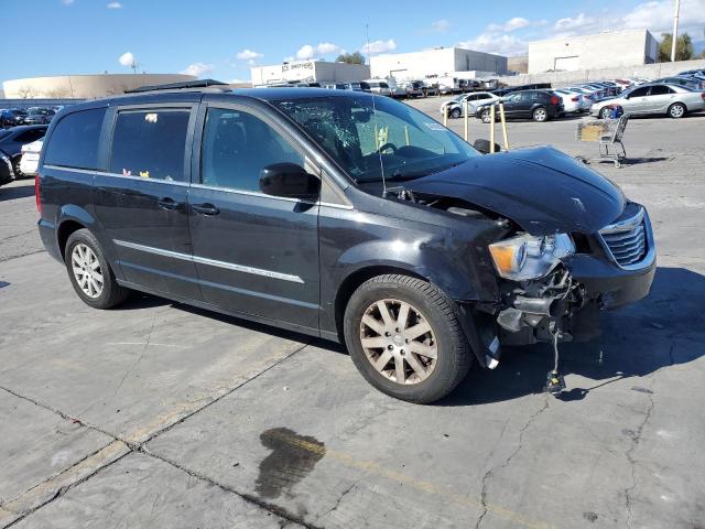 Photo 4 from auction – 2014 CHRYSLER TOWN & COU with VIN 2C4RC1BG6ER404397