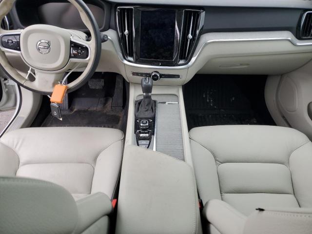 Photo 8 from auction – 2021 VOLVO V60 CROSS with VIN YV4102WK0M1077909