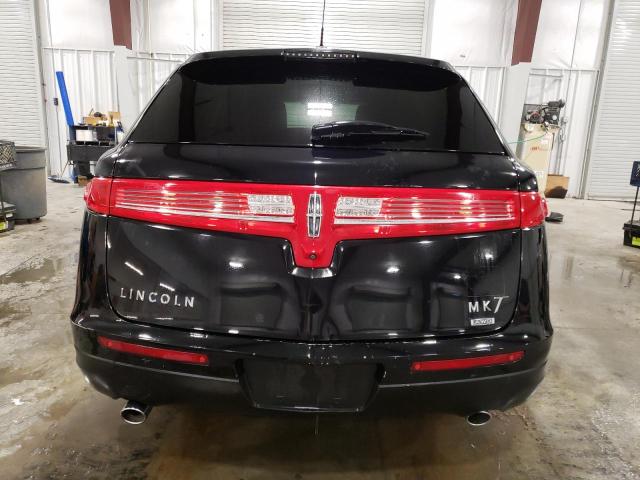 Photo 6 from auction – 2017 LINCOLN MKT with VIN 2LMHJ5NK0HBL01398