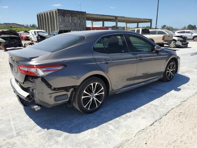 Photo 3 from auction – 2018 TOYOTA CAMRY with VIN 4T1B11HK2JU548976