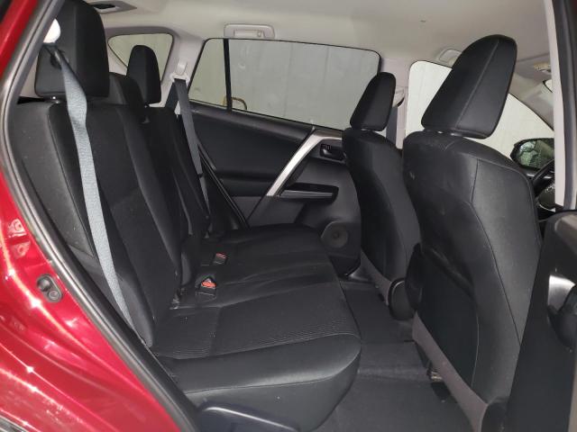 Photo 11 from auction – 2018 TOYOTA RAV4 LE with VIN 2T3BFREV3JW842876