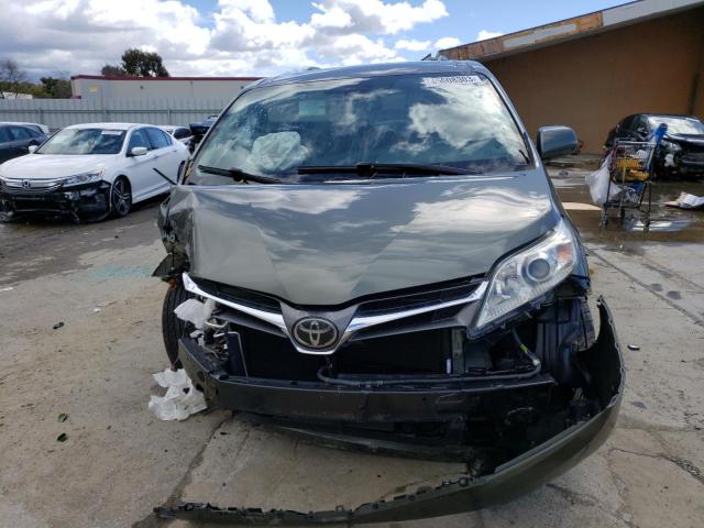 Photo 5 from auction – 2018 TOYOTA SIENNA XLE with VIN 5TDYZ3DC4JS912398
