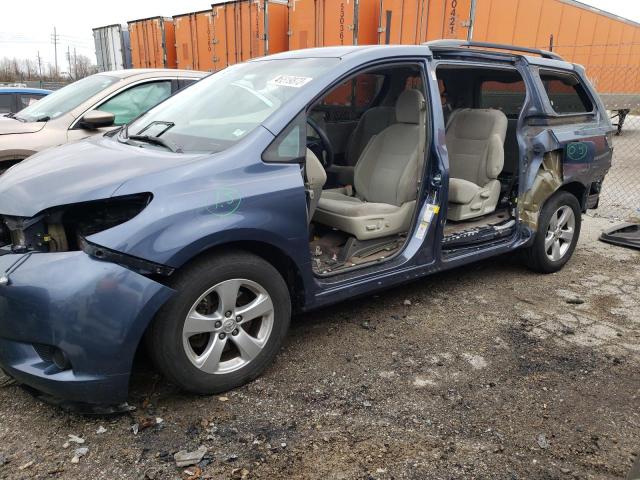 TOYOTA SIENNA LE 2015 with VIN 5TDKK3DCXFS567282 - Photo from auction
