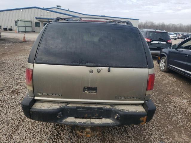 Photo 6 from auction – 2001 CHEVROLET BLAZER with VIN 1GNDT13W412166470