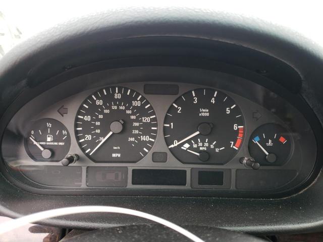 Photo 9 from auction – 2001 BMW 325 IT with VIN WBAAW33451ET41074