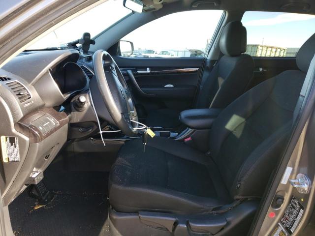 Photo 7 from auction – 2014 KIA SORENTO LX with VIN 5XYKT3A69EG425979