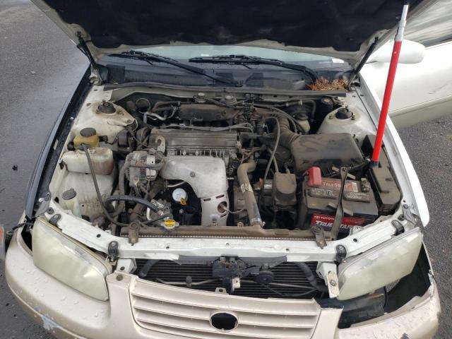 Photo 11 from auction – 2000 TOYOTA CAMRY CE with VIN JT2BG22K2Y0432186
