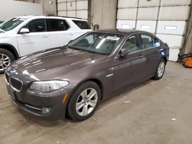 BMW 528 XI 2013 with VIN WBAXH5C5XDD113803 - Photo from auction