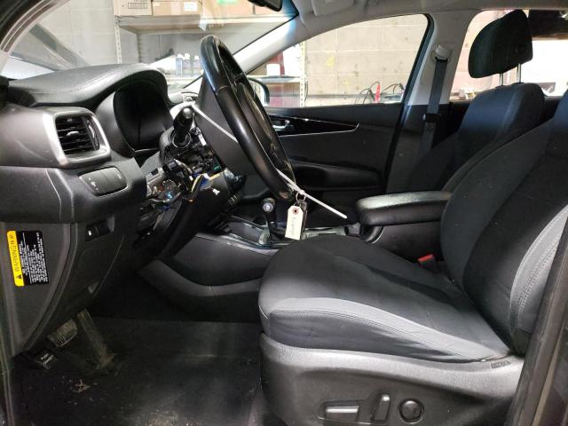 Photo 7 from auction – 2017 KIA SORENTO LX with VIN 5XYPGDA33HG263714
