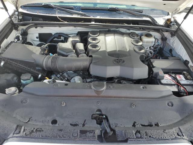 Photo 12 from auction – 2017 TOYOTA 4RUNNER SR with VIN JTEBU5JR4H5410219