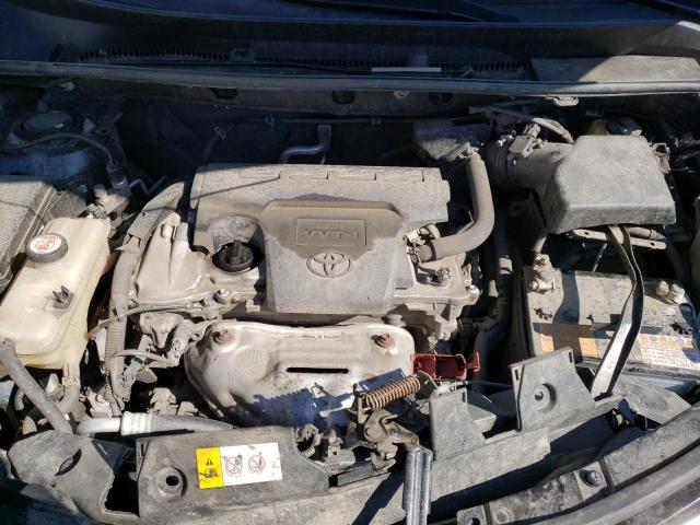 Photo 11 from auction – 2017 TOYOTA RAV4 XLE with VIN JTMRFREV9HJ716173