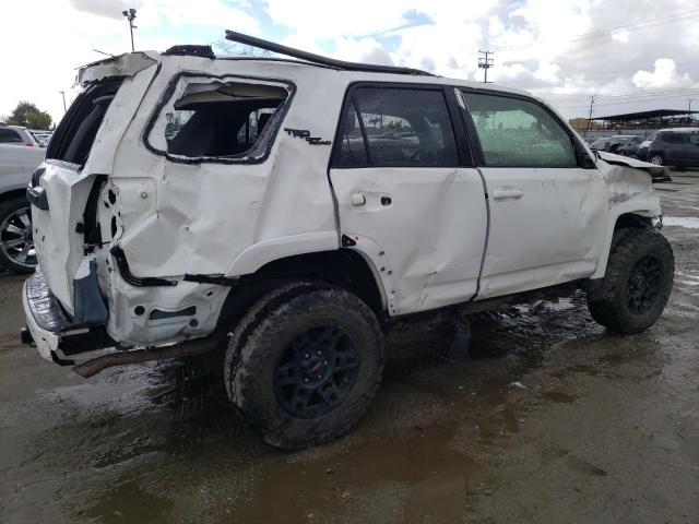 Photo 3 from auction – 2019 TOYOTA 4RUNNER SR with VIN JTEBU5JR7K5679645