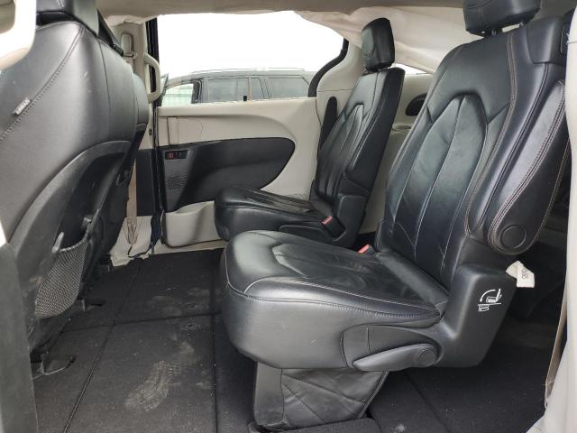 Photo 11 from auction – 2017 CHRYSLER PACIFICA T with VIN 2C4RC1BG7HR785441