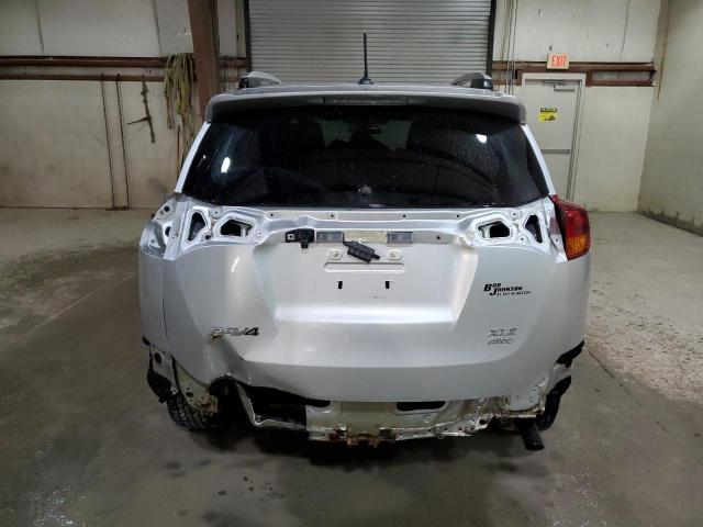 Photo 6 from auction – 2014 TOYOTA RAV4 XLE with VIN 2T3RFREVXEW135133