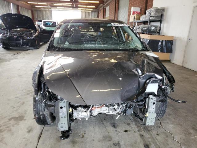 Photo 5 from auction – 2018 TOYOTA PRIUS with VIN JTDKBRFUXJ3068470